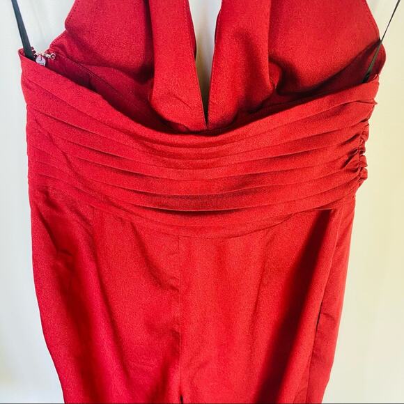 BEBE Cropped Plunge VNeck Red Halter Tank Top Pleated Waist Ankle Jumpsuit XS - Picture 7 of 9
